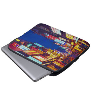 Funda Para Portátil Calle De La Ciudad Japonesa De Noche