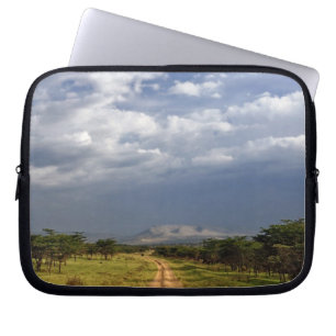 Funda Para Portátil Camino de tierra primitivo a través del norte