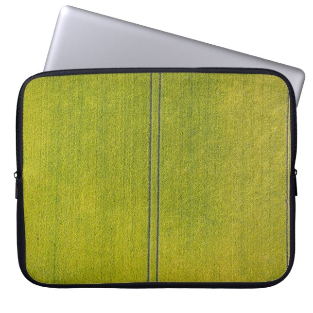Funda Para Portátil Campo de hierba verde (Frente)