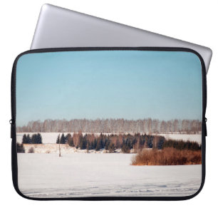 Funda Para Portátil Campos y bosques de Rusia central. arquitectura