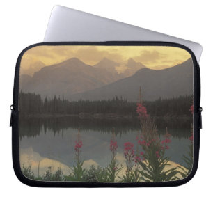 Funda Para Portátil Canadá, Alberta, Banff. Escena del amanecer de