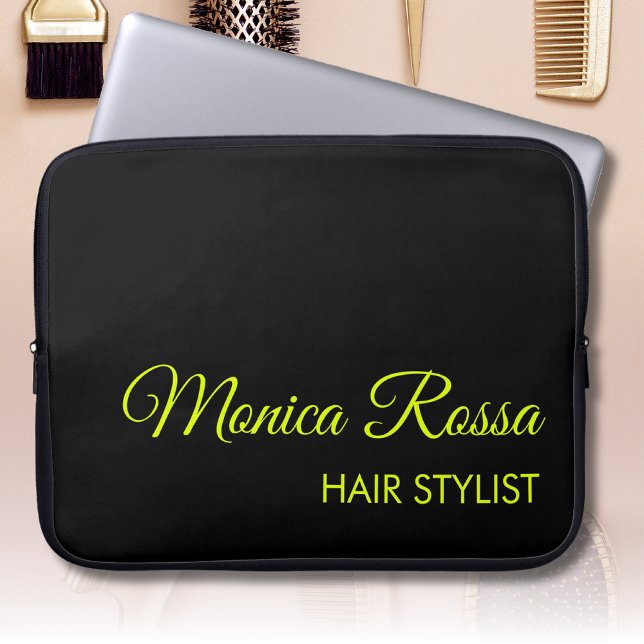 Funda Para Portátil Carácter profesional simple y moderno y negro (Subido por el creador)