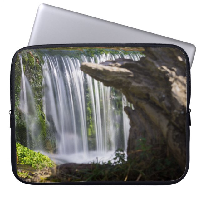 Funda Para Portátil Cascada centrada (Frente)