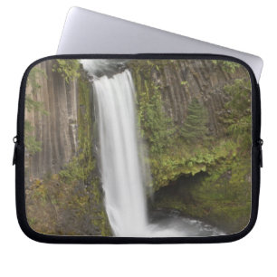 Funda Para Portátil Cascada Toketee en el condado de Douglas, Oregon