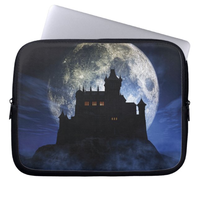 Funda Para Portátil Castillo de fantasía durante la noche (Frente)