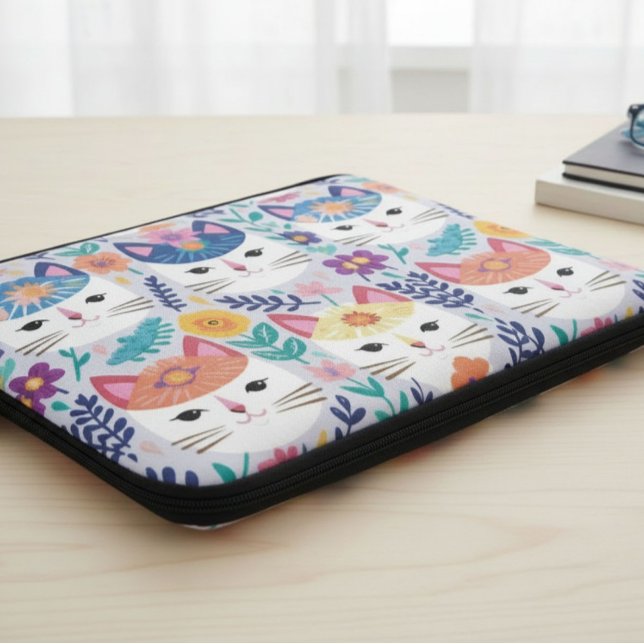 Funda Para Portátil Cat Faces And Flowers  (Subido por el creador)