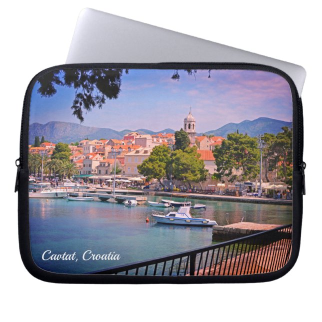 Funda Para Portátil Cavtat, vistas a Croacia de la ciudad (Frente)
