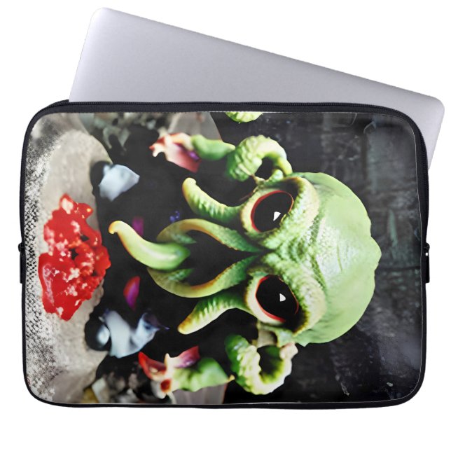 Funda Para Portátil Cena con Cthulhu (Frente)