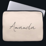 Funda Para Portátil Champagne Pink Plain Simple Minimalista Moderno<br><div class="desc">Diseño sencillo,  moderno y minimalista. Esta plantilla se puede personalizar para satisfacer todas las ocupaciones profesionales.</div>