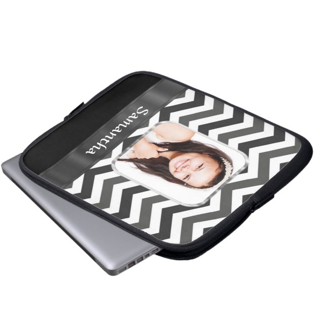 Funda Para Portátil Chevron blanco y negro (Inferior anverso)