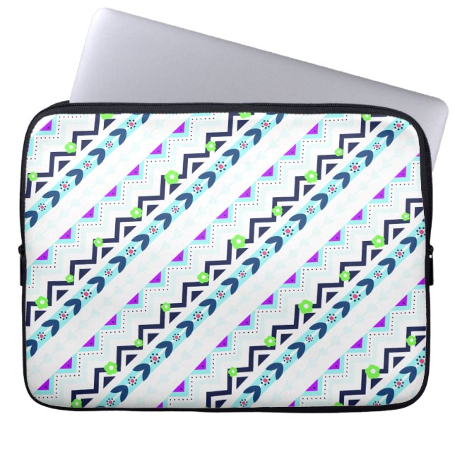 Funda Para Portátil Chica Aztec (Frente)
