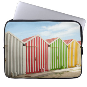 Funda Para Portátil Chozas coloridas en la playa