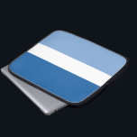 Funda Para Portátil Cielos azules y nubes neopreno<br><div class="desc">Lleve su portátil con estilo en este funda azul y blanco.</div>