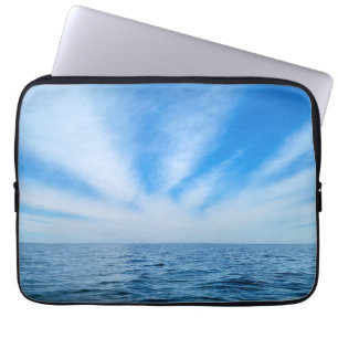 Funda Para Portátil Ciro nubes sobre el agua