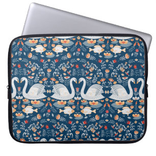 Funda Para Portátil Cisnes, peces, flores de fondo azul. Decorativo
