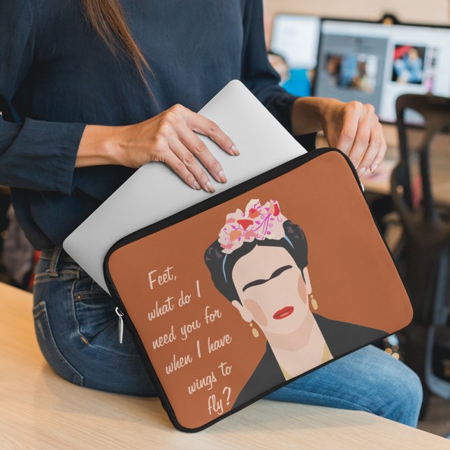 Funda Para Portátil Cita inspiradora de mujeres del Ilustracion Frida  (Subido por el creador)