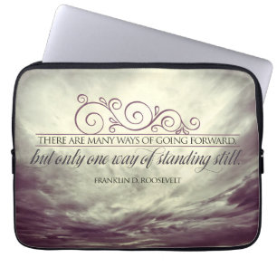 Funda Para Portátil Cita Inspiradora de Theodore Roosevelt "de pie"