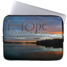 Cita Inspiradora "La esperanza es como el pájaro"