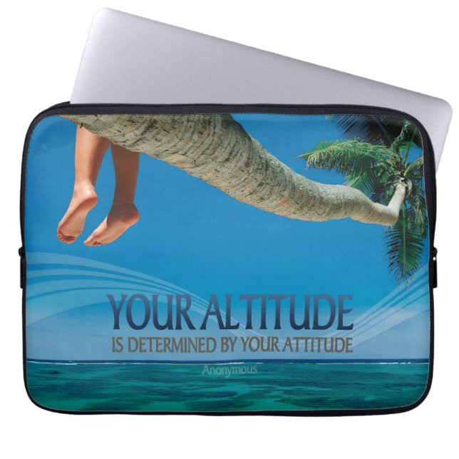 Funda Para Portátil Cita Inspiradora "Su altitud / actitud" (Frente)