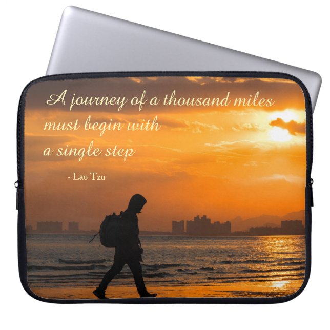 Funda Para Portátil Classic Lao Tzu Journey Quote (Frente)