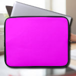 Funda Para Portátil Color sólido fucsia | Clásico Elegante<br><div class="desc">Color sólido fucsia | Clásica | Elegante | Trendy | Elegante | Regalo</div>