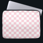 Funda Para Portátil Comprobar el patrón del tablero de cheques rosado<br><div class="desc">Patrón de cuadros - tablero de ajedrez blanco y rosa claro.</div>