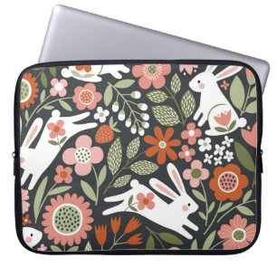 Funda Para Portátil Conejos blancos, patrón de cosecha floral.