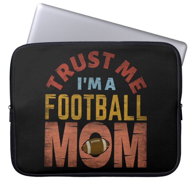 FUNDA PARA PORTÁTIL CONFIANZA EN MAMÁ DE FÚTBOL (Frente)