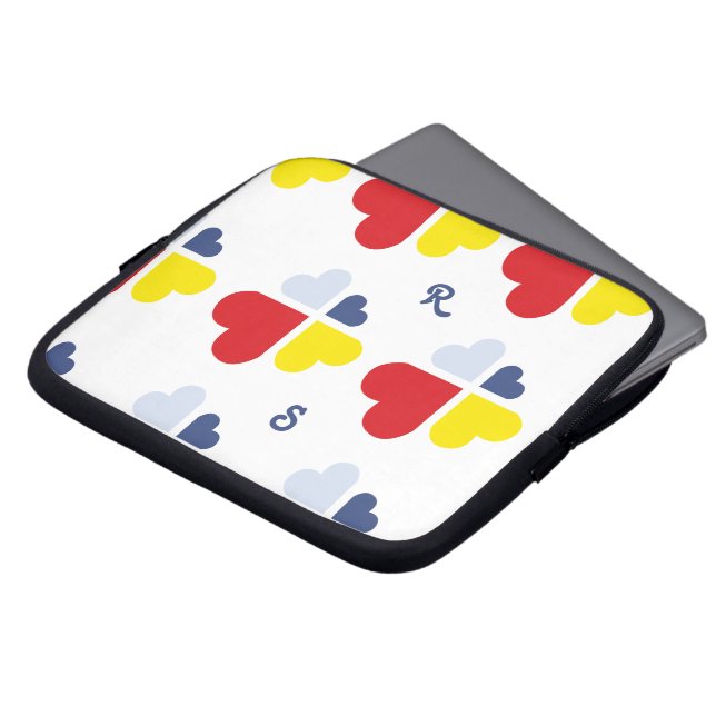 Funda Para Portátil Corazones Cruz (Superior anverso)