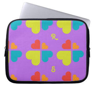 Funda Para Portátil Corazones Cruz