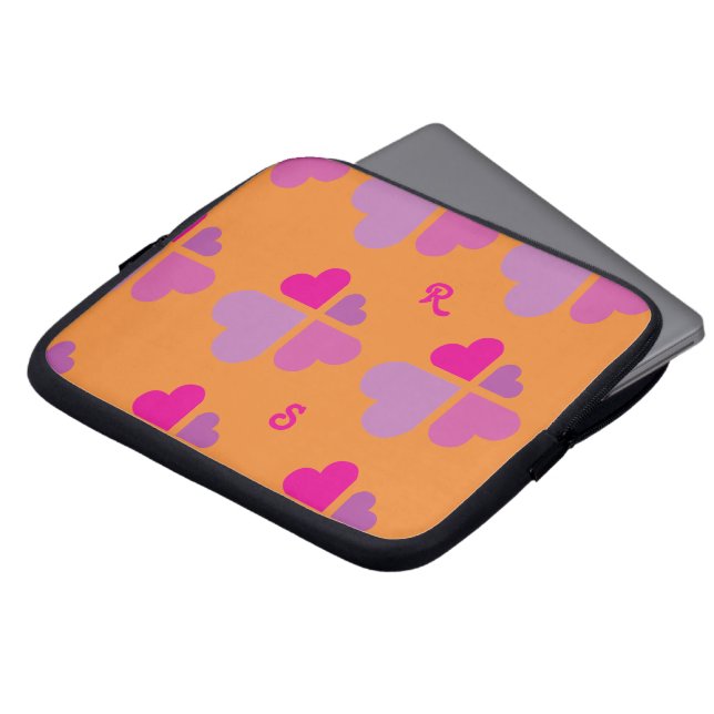 Funda Para Portátil Corazones Cruz (Superior anverso)