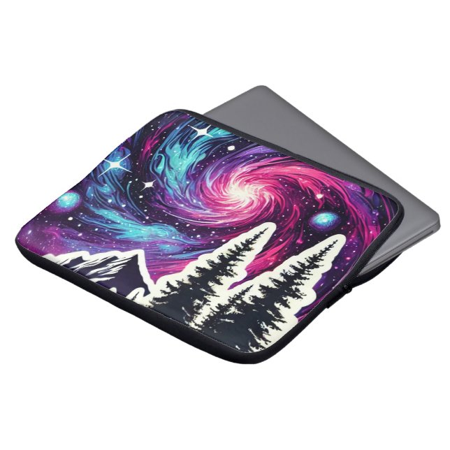 Funda Para Portátil Cosmic Forest: Galaxy Meets Nature (Superior anverso)