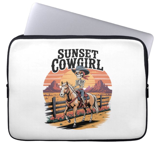 Funda Para Portátil Cowgirl Skeleton Montando Caballo (Frente)