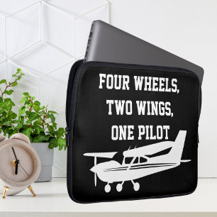 Funda Para Portátil Cuatro ruedas, dos alas, un piloto, Guay Aviation