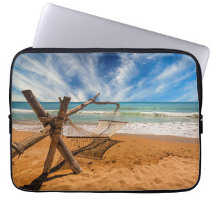 Funda Para Portátil Cuelgue de una hamaca en un complejo playero
