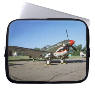 Funda Para Portátil Curtiss P-40 Warhawk, en Minnesota CAF Air Show