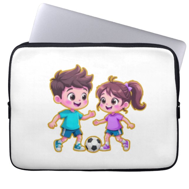 Funda Para Portátil Cute Cartoon Boy and Girl Playing Soccer Together  (Frente)