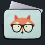 Funda Para Portátil Cute Hipster Red Fox<br><div class="desc">Adorable ilustracion de un zorro rojo lindo con un par de gafas de gran tamaño.</div>