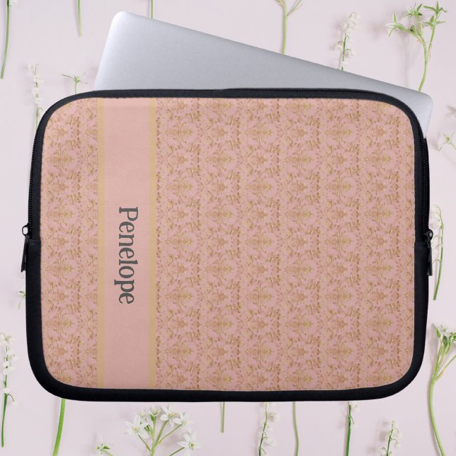 Funda Para Portátil Damasco rosa y dorado personalizado (Elegant pink and gold personalized laptop sleeve)