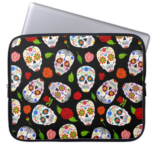 Funda Para Portátil Dia Los Muertos: patrón de cráneos de azúcar.