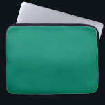 Funda Para Portátil Diseño de color sólido azul oscuro verde esmeralda<br><div class="desc">Decoración clásica retro clásica de color azul oscuro esmeralda oscuro y verde claro para el hogar y los regalos. Decoración y accesorios del hogar de color verde esmeralda oscuro clásico. Moda de color Dark Emerald Green de moda,  diseño de color verde azulado esmeralda.</div>