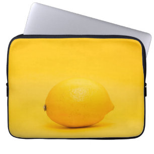 Funda Para Portátil Diseño de limón fotográfico. ¡Hazte con una en Zaz