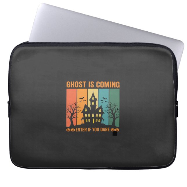 Funda Para Portátil Diseño de vector de casa embrujada de Halloween (Frente)