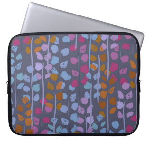 Funda Para Portátil Diseño floral sin costuras estilizado. Imitación d
