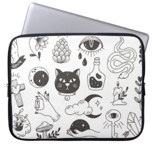 Funda Para Portátil doodle de tatuaje místico dibujado a mano, insigni