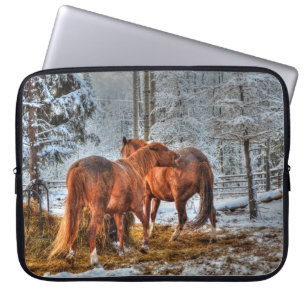 Funda Para Portátil Dos Caballos De Castaño Dun Morder Fun Equine Foto