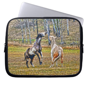 Funda Para Portátil Dos juguetones Pinto Paint Horses Equine Art Desig