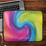 Funda Para Portátil Dreamy Rainbow Swirl<br><div class="desc">Este mango de portátil con motivos rápidos y colores brillantes está listo para su nombre u otro texto personalizado (opcional). Elija entre tres opciones de tamaño.</div>
