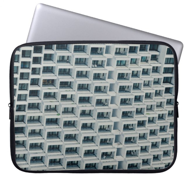 FUNDA PARA PORTÁTIL EDIFICIO BLANCO DE ALTA ALTURA (Frente)