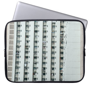 FUNDA PARA PORTÁTIL EDIFICIO DE CONCRETO BLANCO Y AZUL